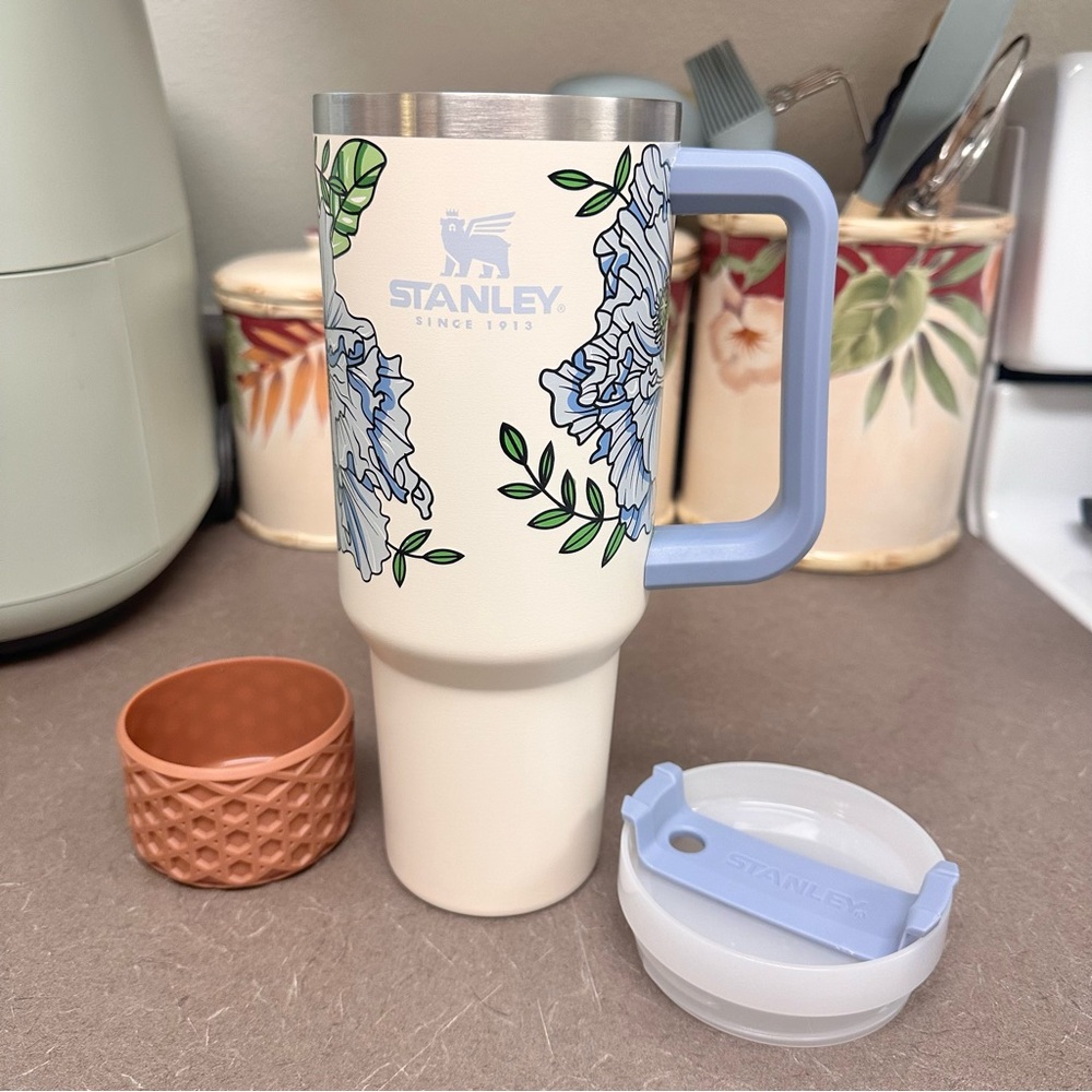 Cream Floral Stanley